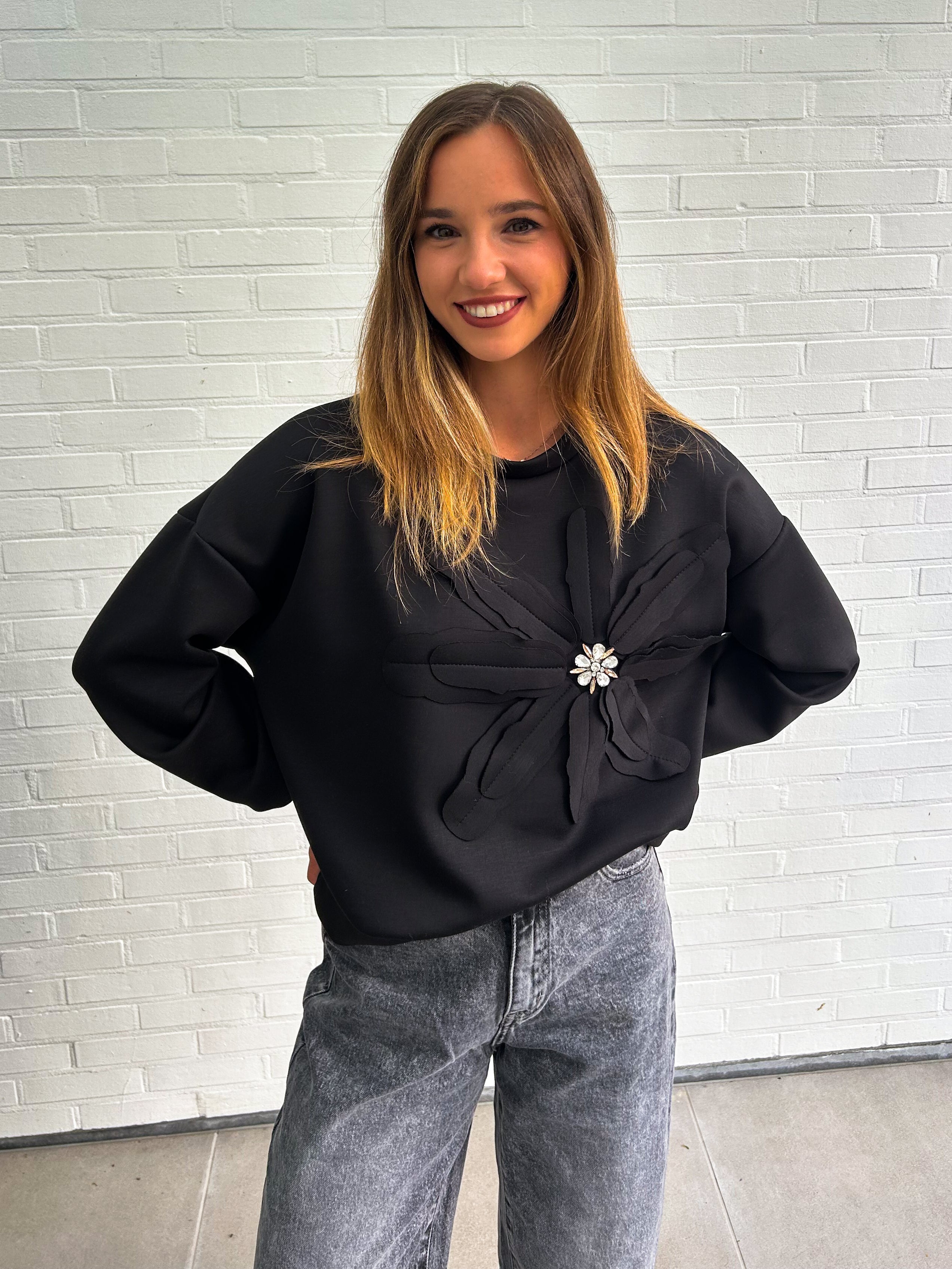 Mono Bloom Sweatshirt